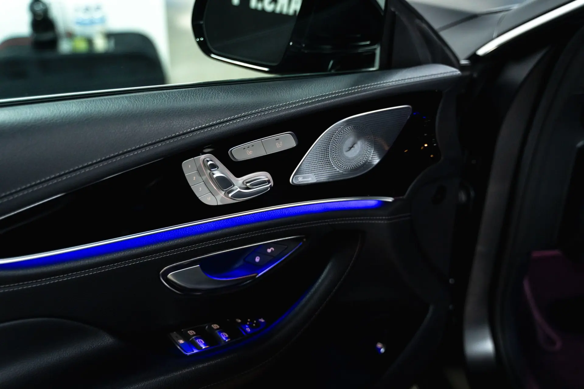 Mercedes-Benz AMG GT 53 4Matic+ 6