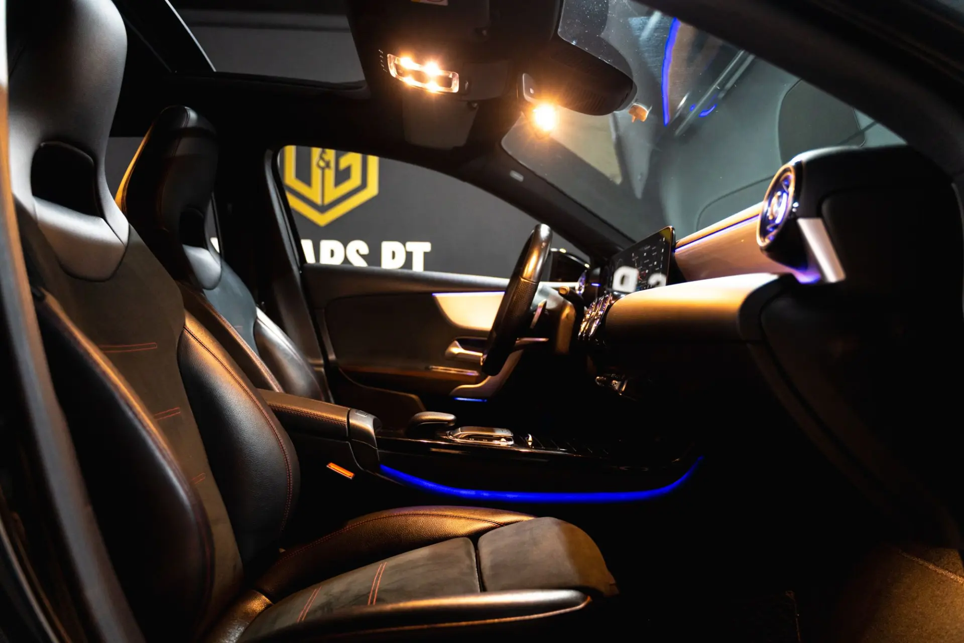 Mercedes-Benz A 180 d AMG Line Aut. 15