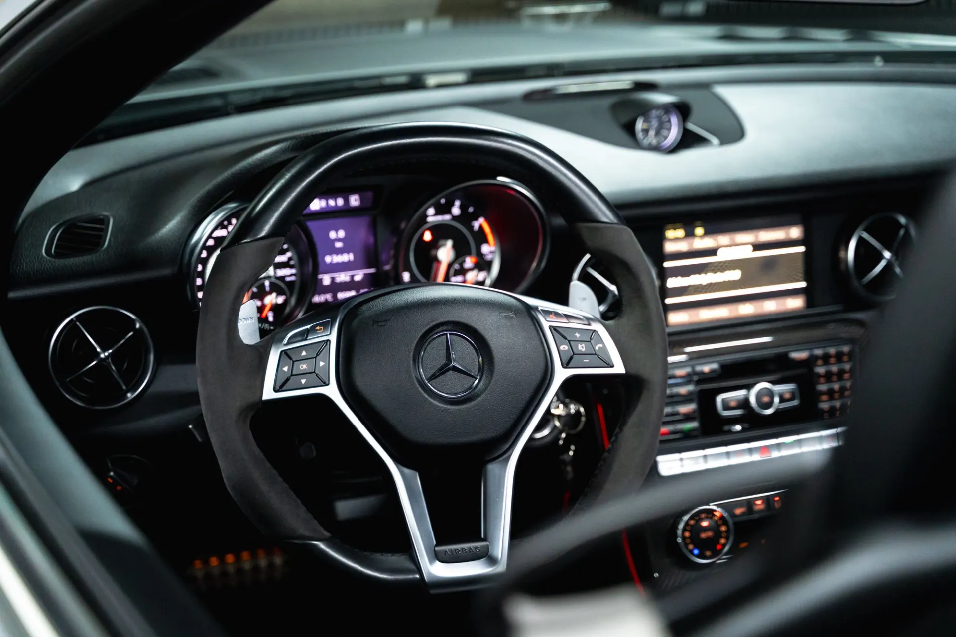 Mercedes-Benz SLK 55 AMG Outro 6