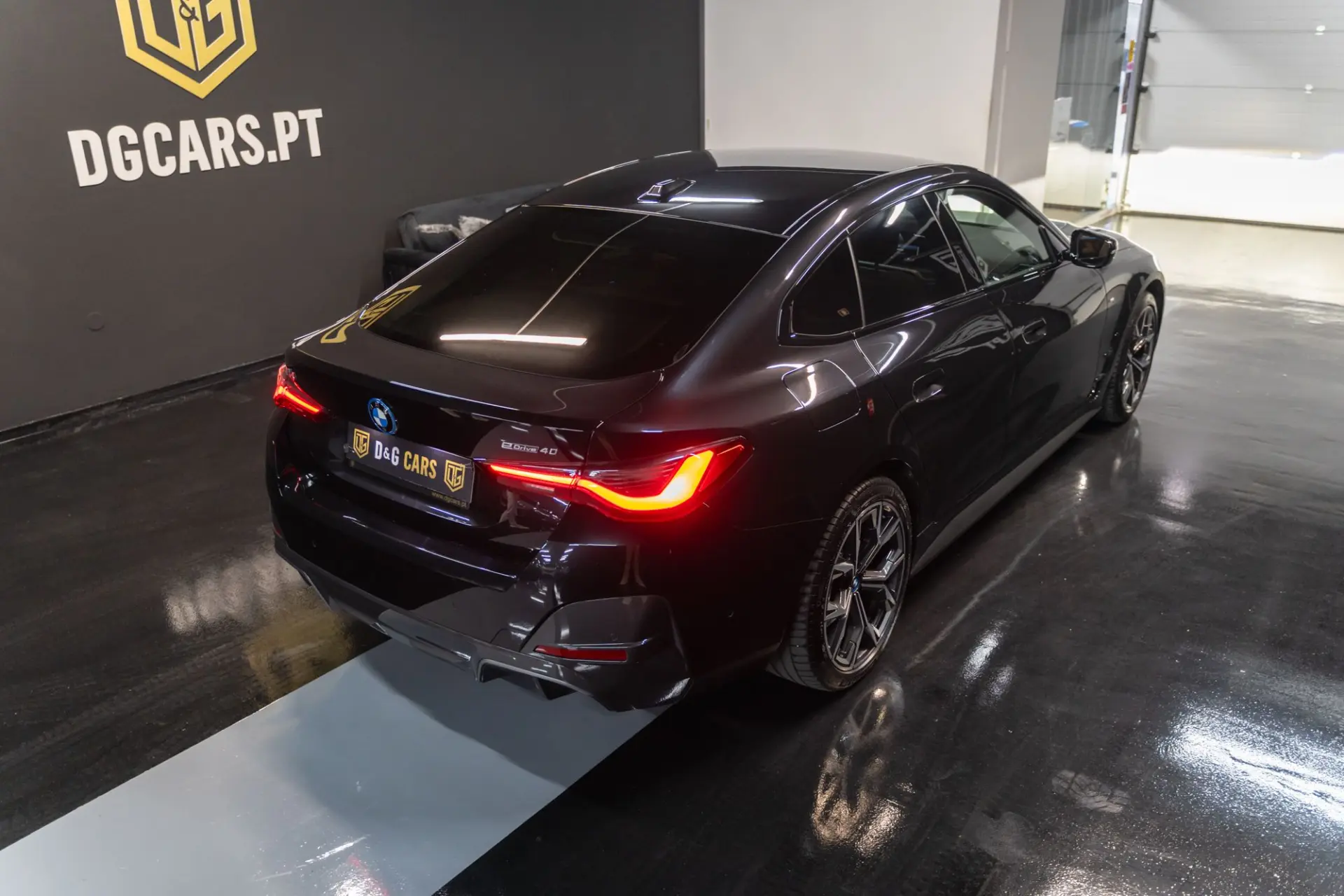 BMW i4 eDrive40 Pack Desportivo M 4