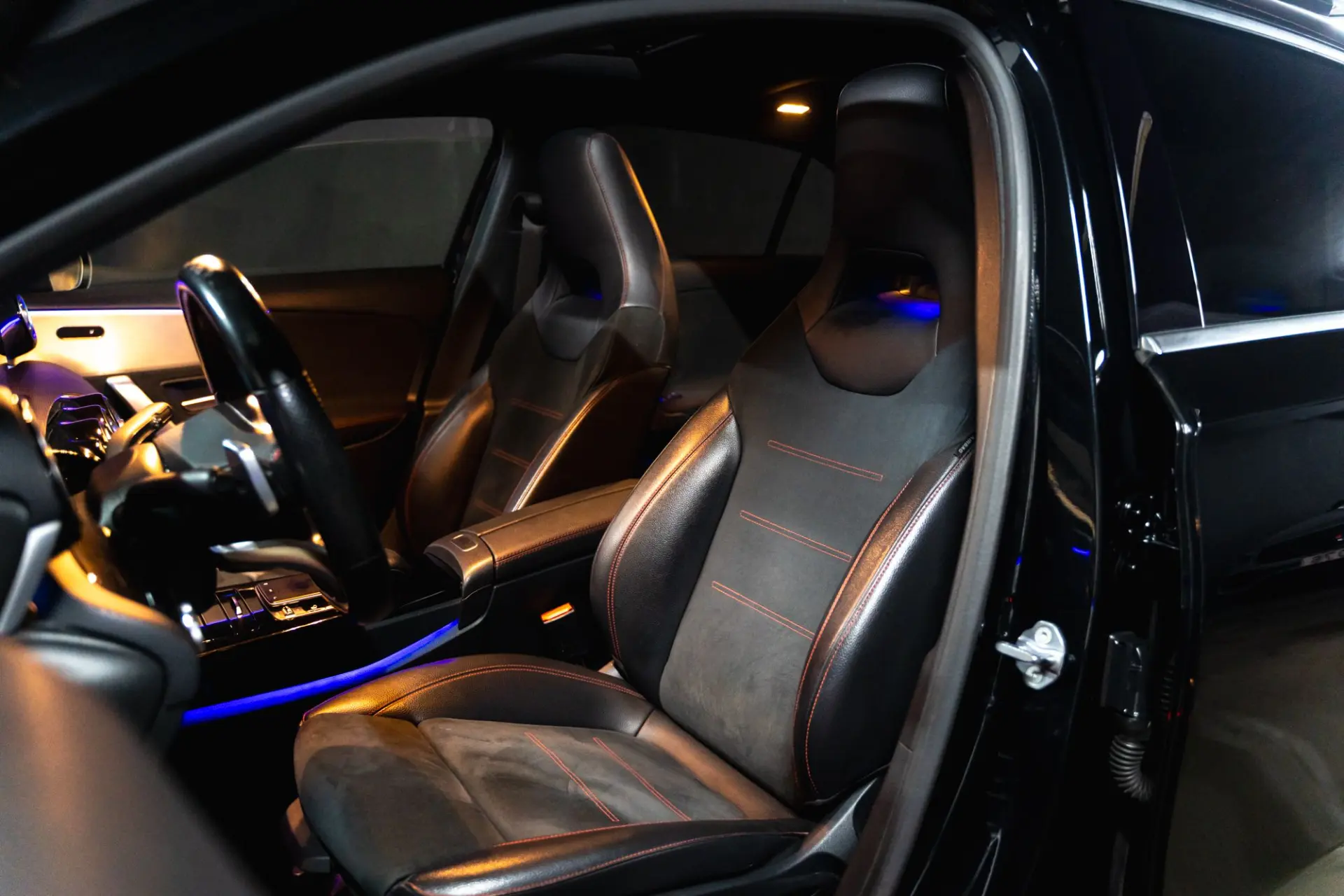 Mercedes-Benz A 180 d AMG Line Aut. 10