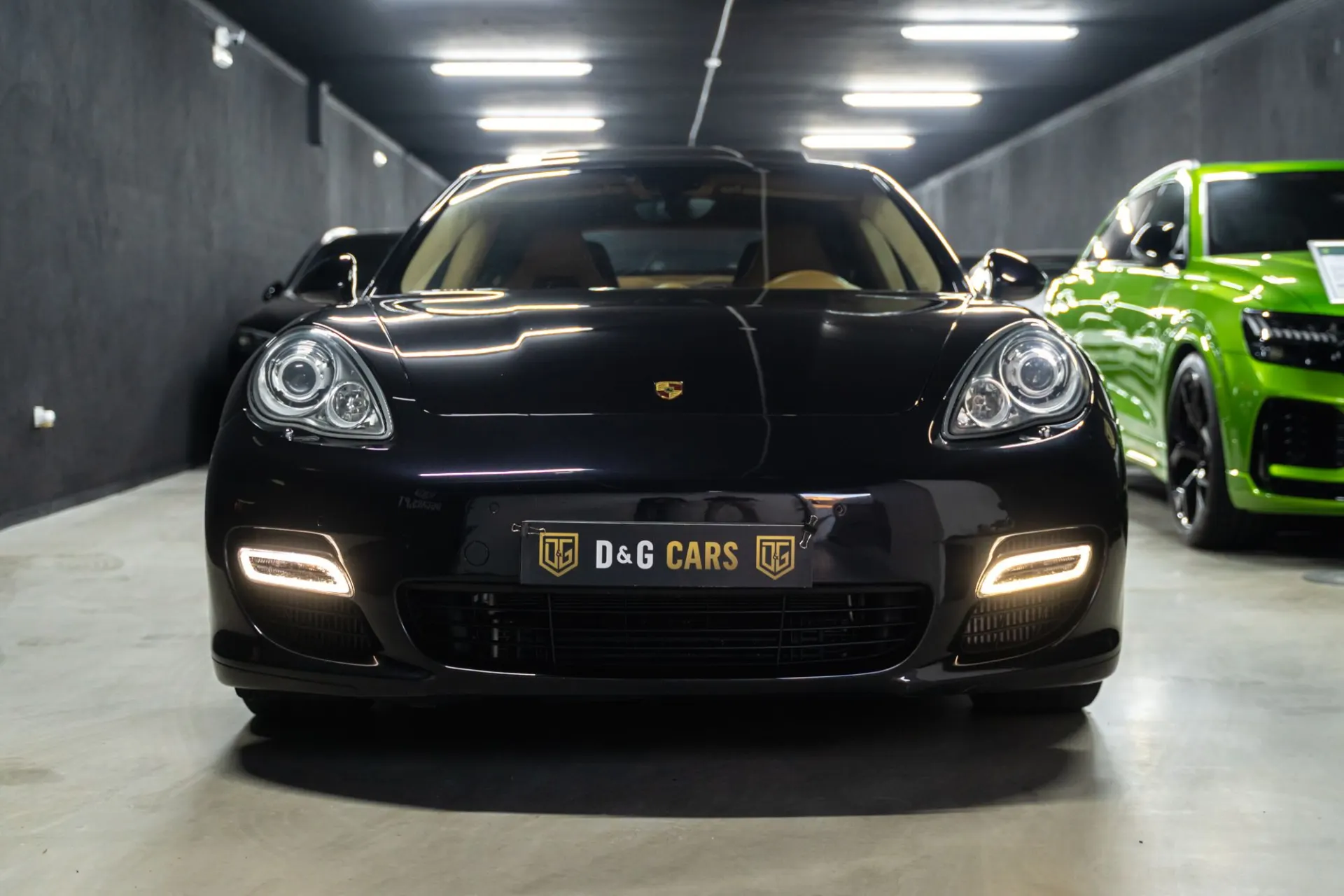 Porsche Panamera Turbo S PDK 33