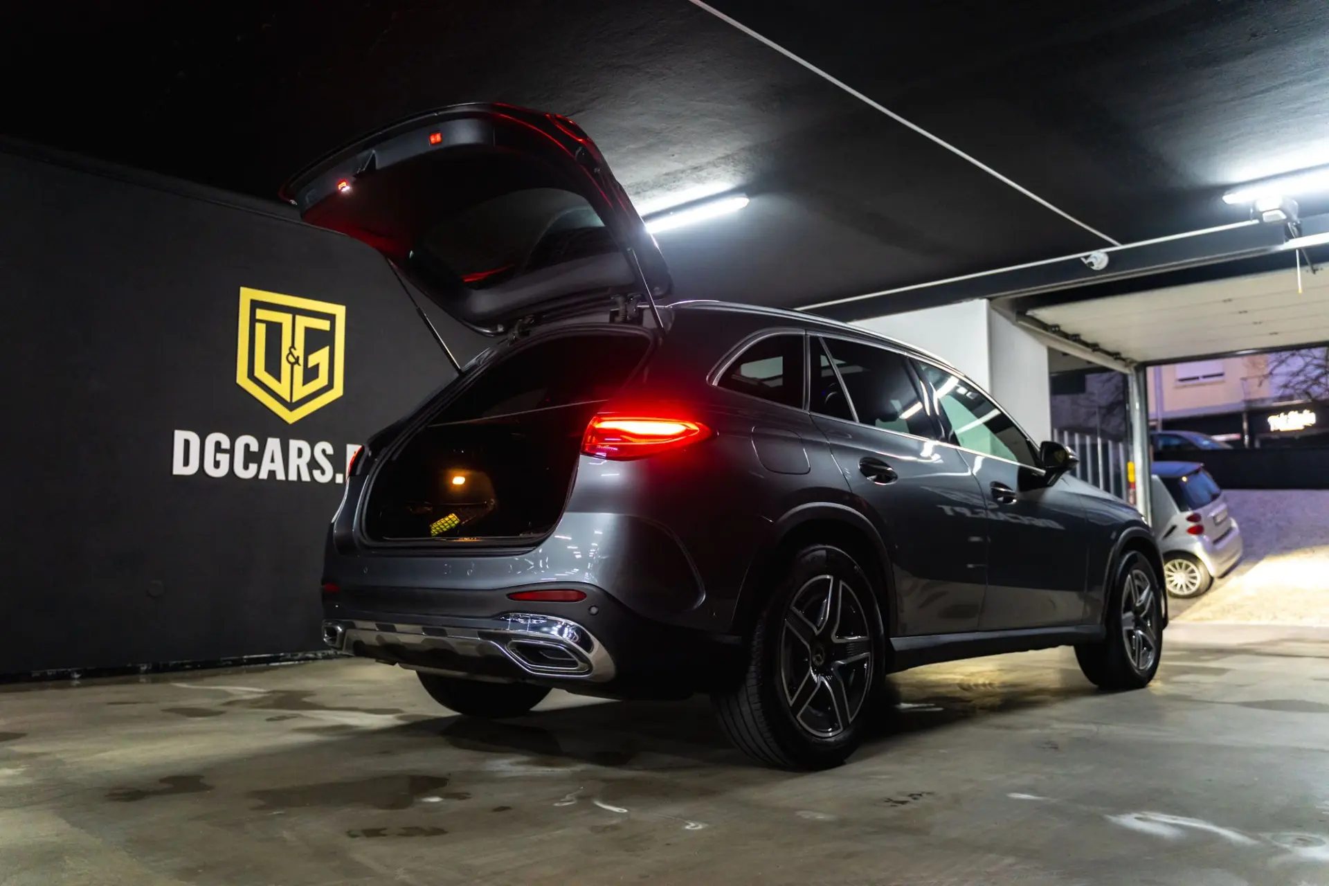 Mercedes-Benz GLC 220 d 4Matic AMG Advanced 27