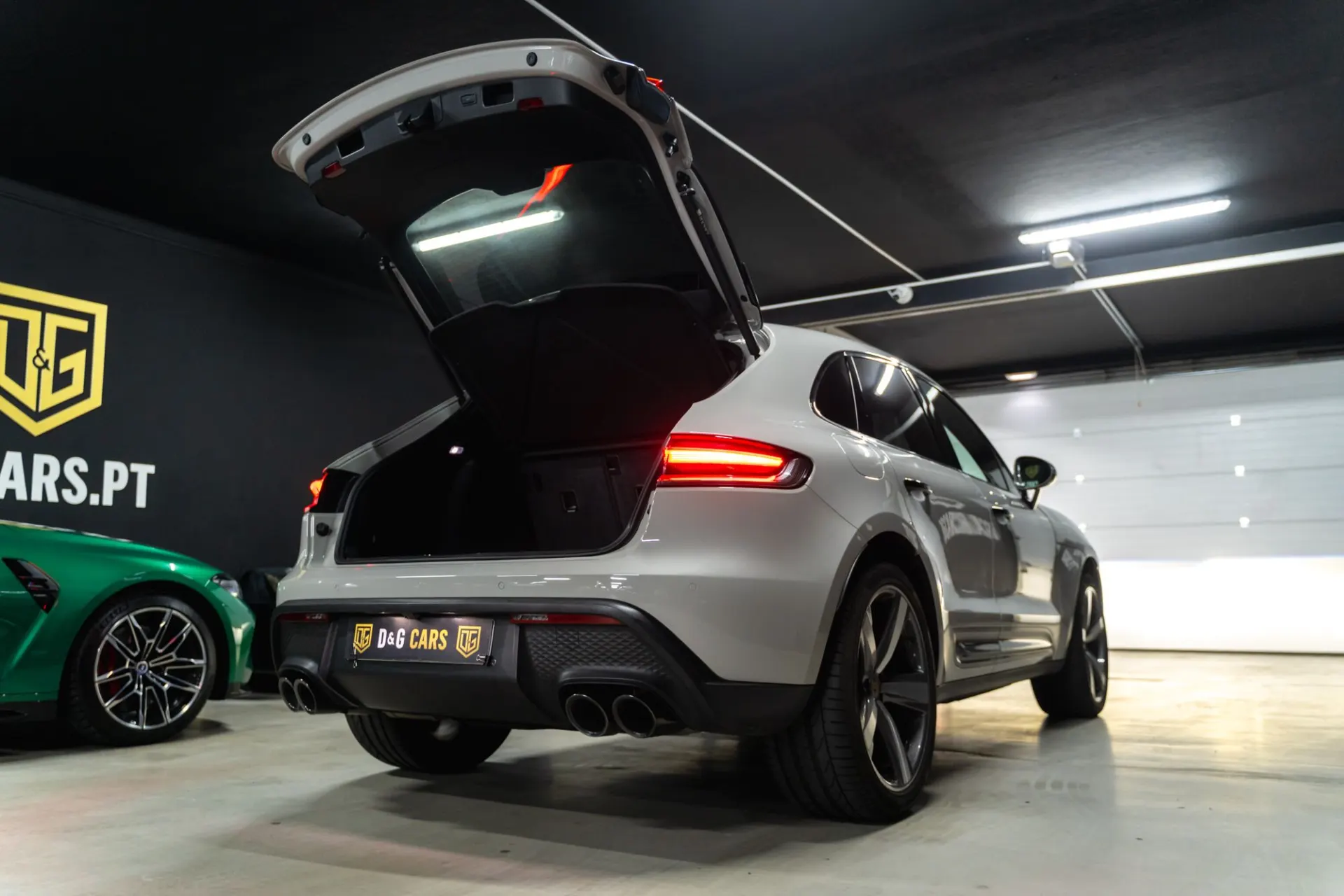 Porsche Macan T 28