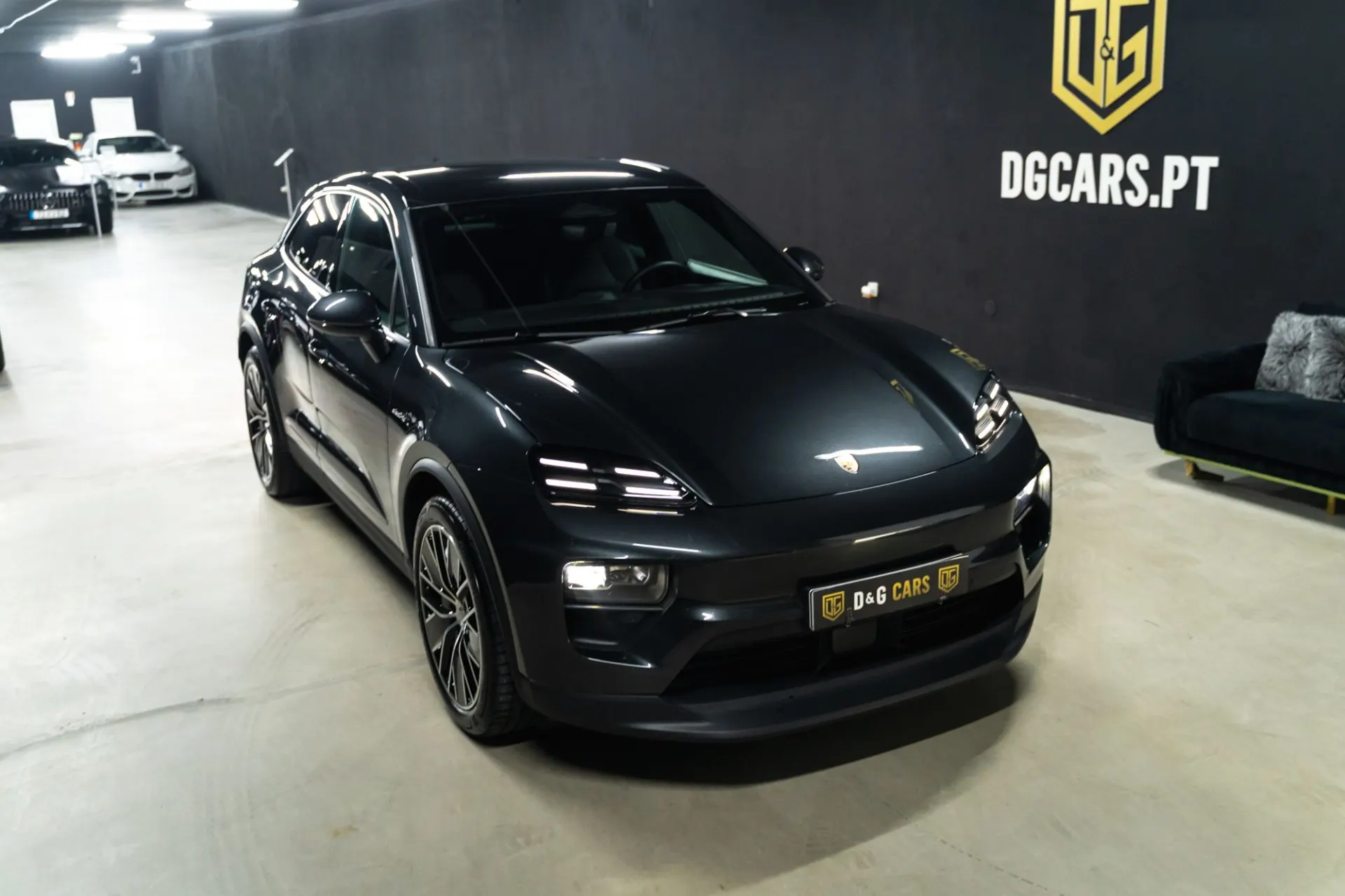 Porsche Macan Standard 4