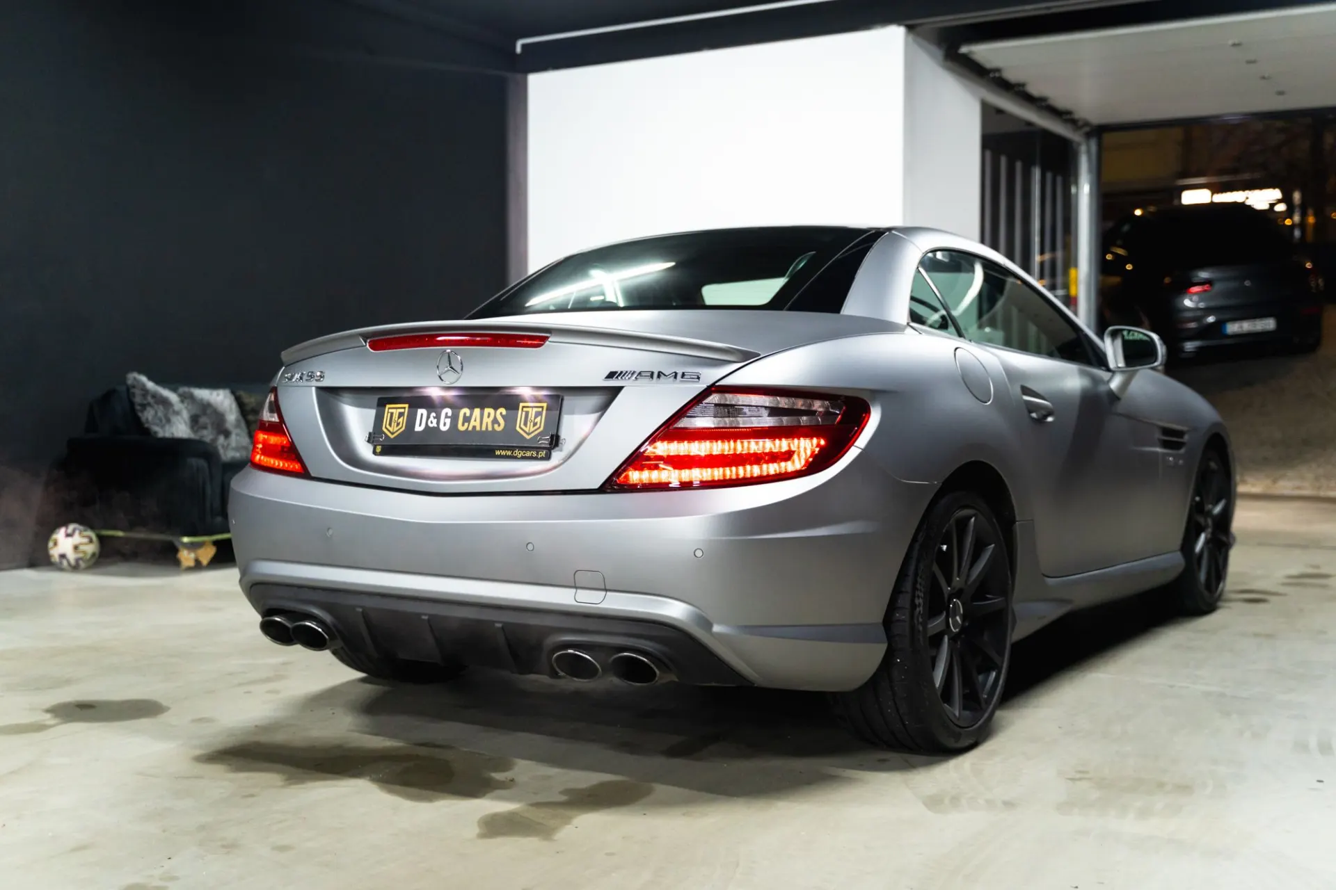 Mercedes-Benz SLK 55 AMG Outro 21