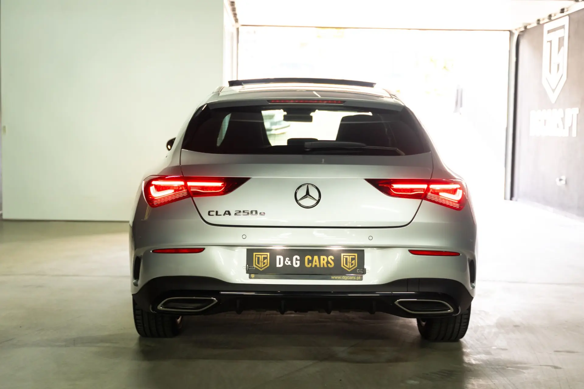 Mercedes-Benz CLA 250 e 8G-DCT AMG Line 23