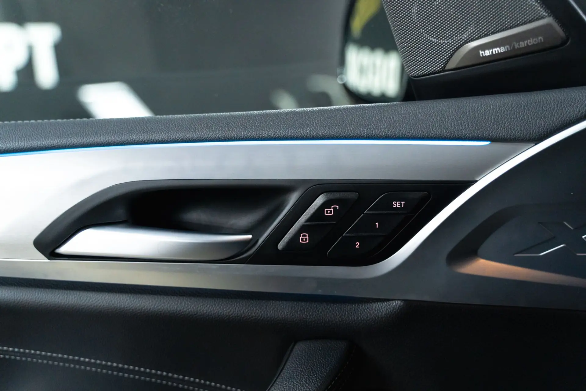 BMW iX3 Inspiring 11