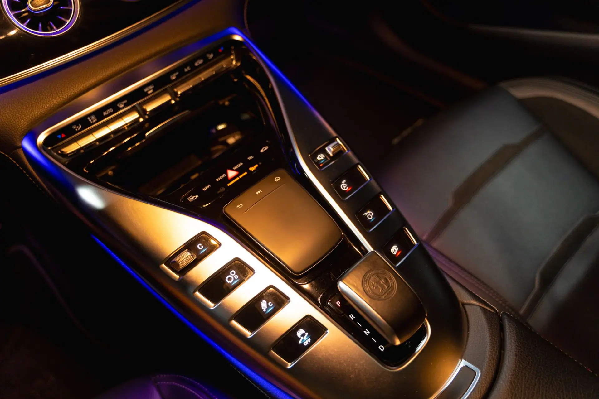 Mercedes-Benz AMG GT 53 4Matic+ 10