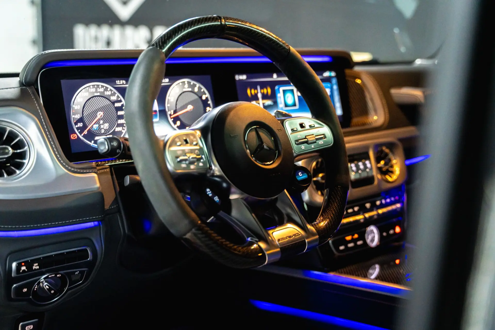 Mercedes-Benz G 63 AMG Standard 7