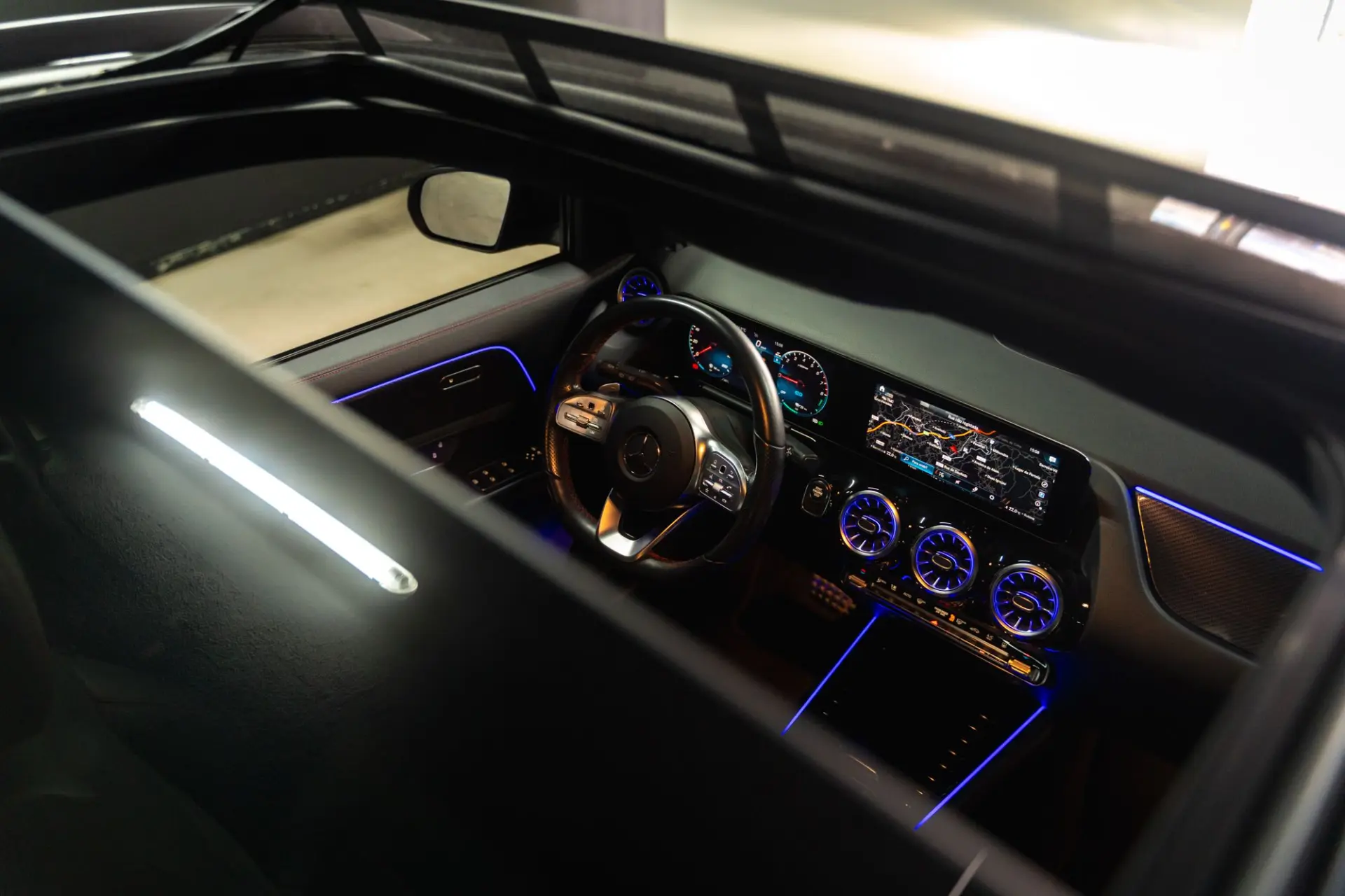 Mercedes-Benz GLA 250 e 8G-DCT AMG Line 19