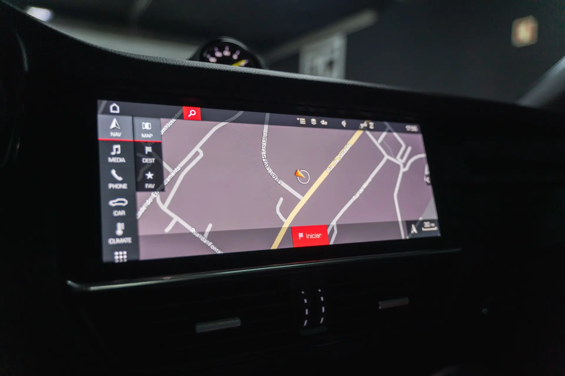 Porsche Cayenne Coupé E-Hybrid 9