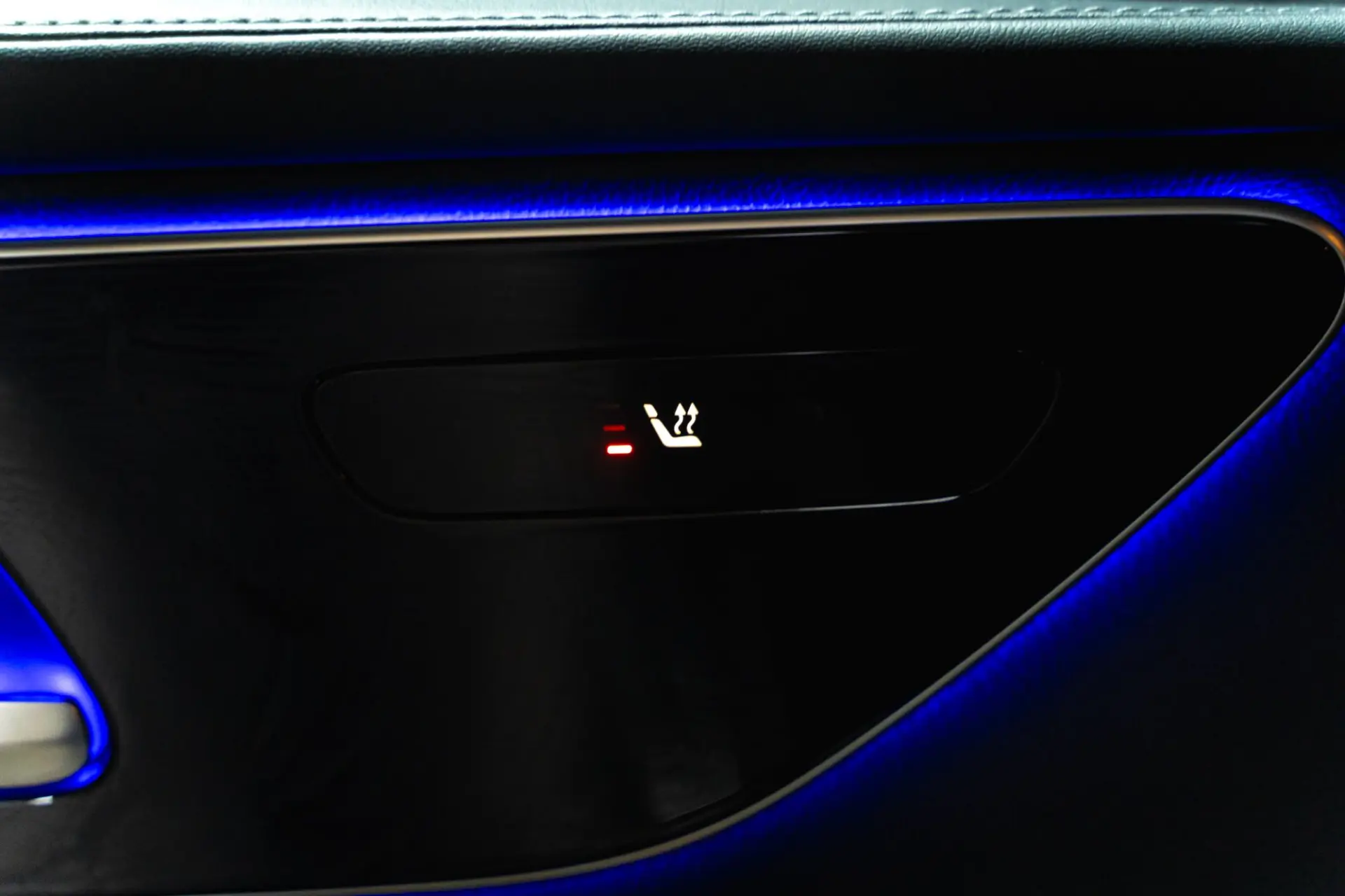 Mercedes-Benz GLC 220 d 4Matic AMG Advanced 7