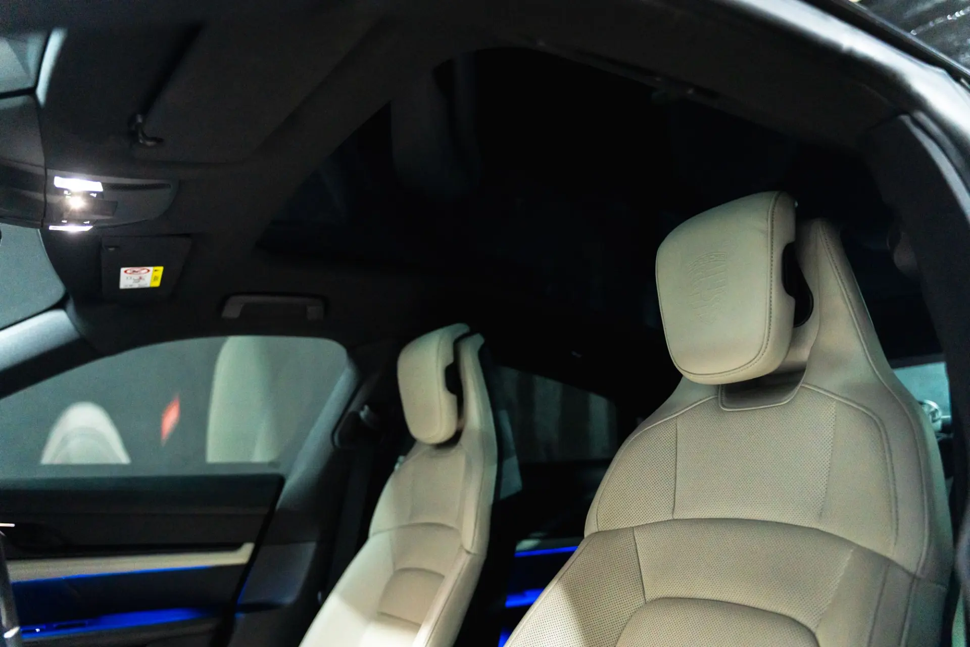 Porsche Taycan 4S 19