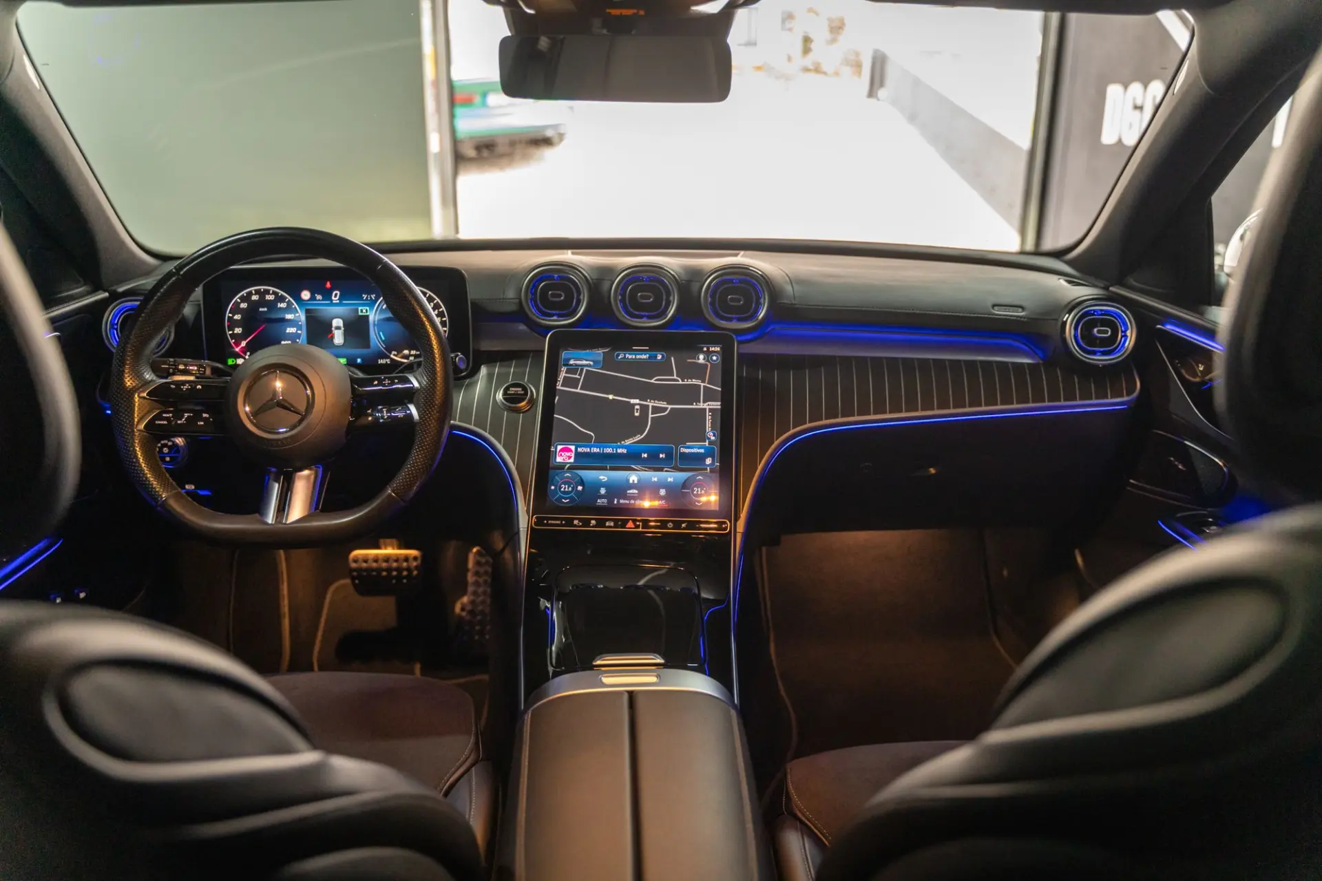 Mercedes-Benz C 300 e AMG Line 16