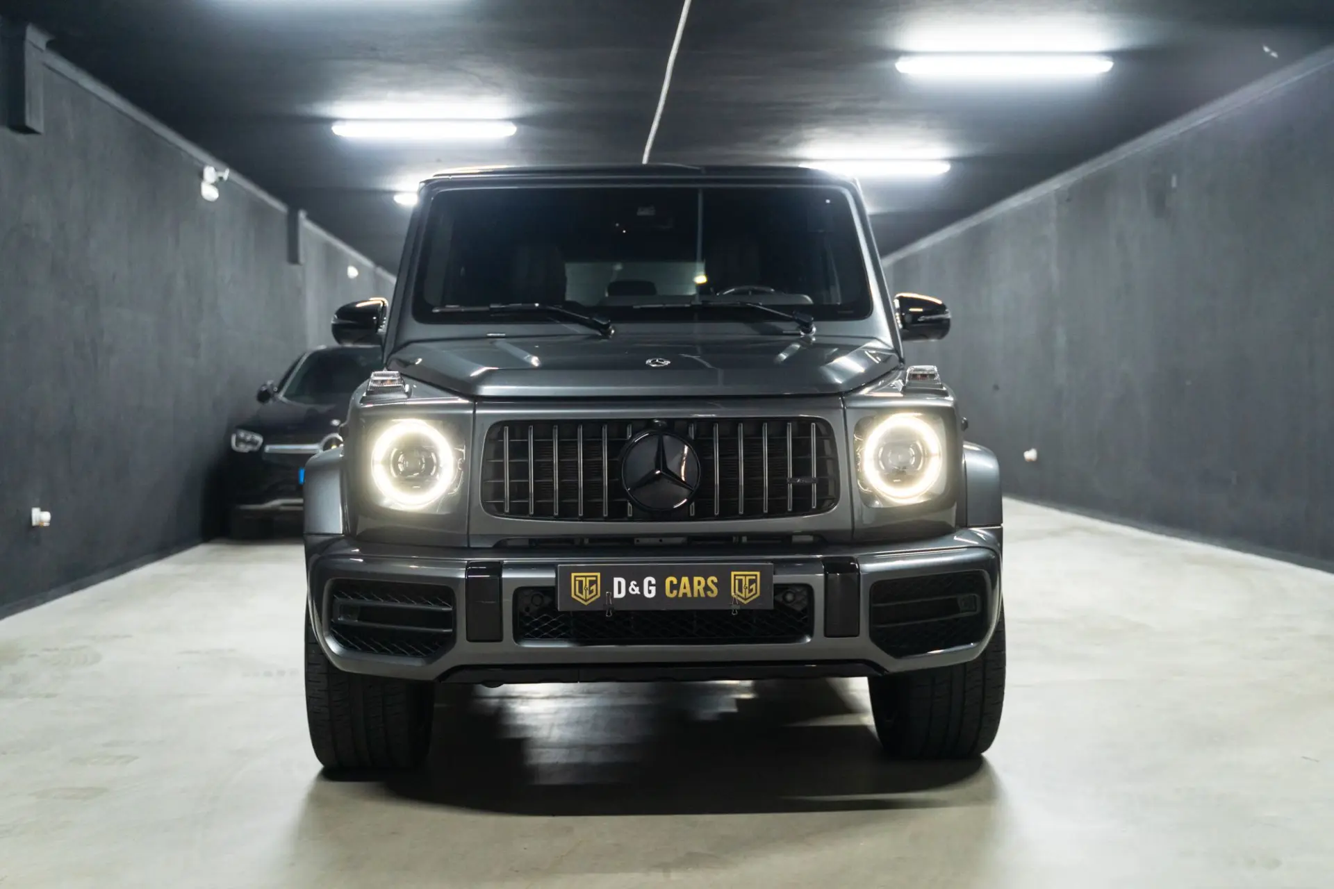 Mercedes-Benz G 63 AMG Standard 32