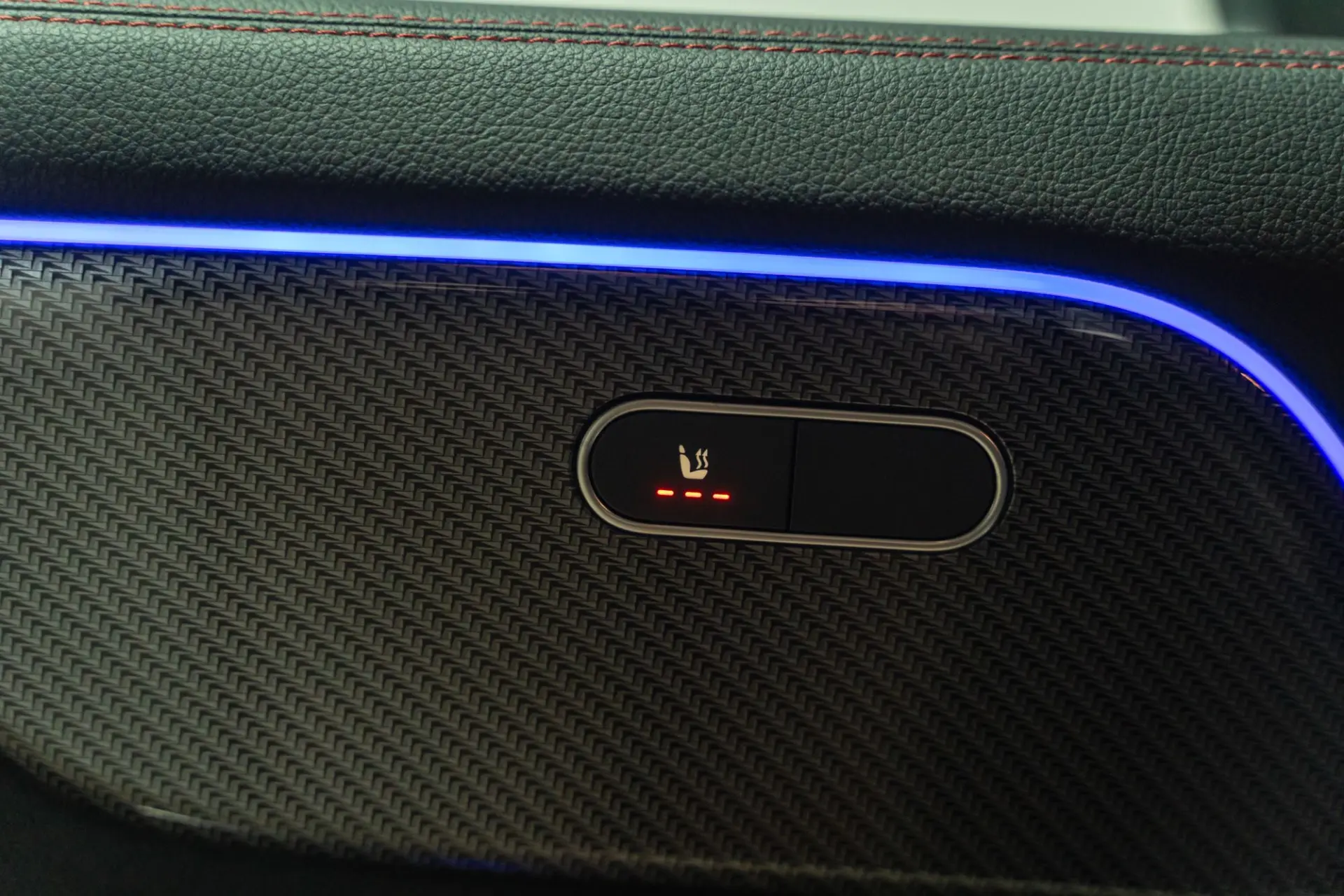 Mercedes-Benz GLA 250 e 8G-DCT AMG Line 8