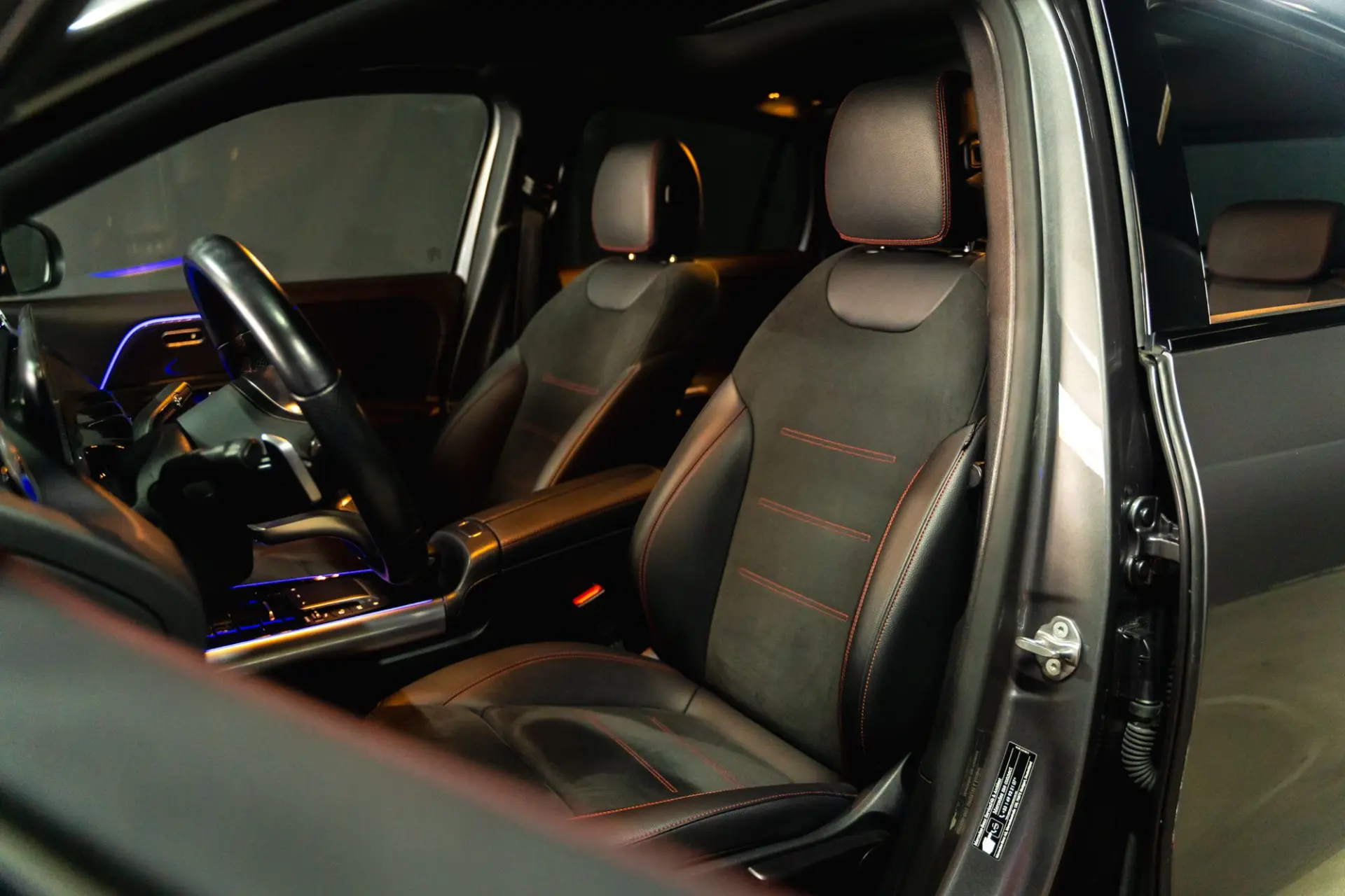 Mercedes-Benz GLA 250 e 8G-DCT AMG Line 15