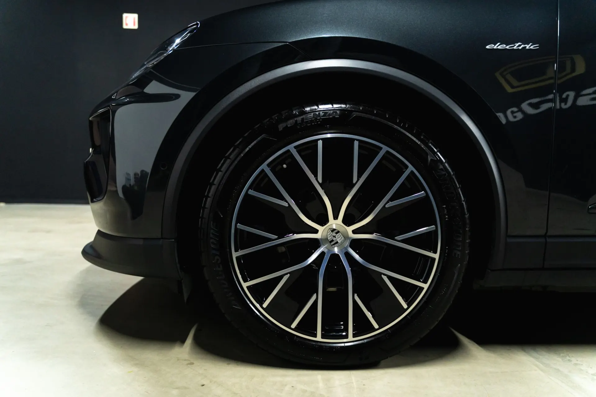 Porsche Macan Standard 28