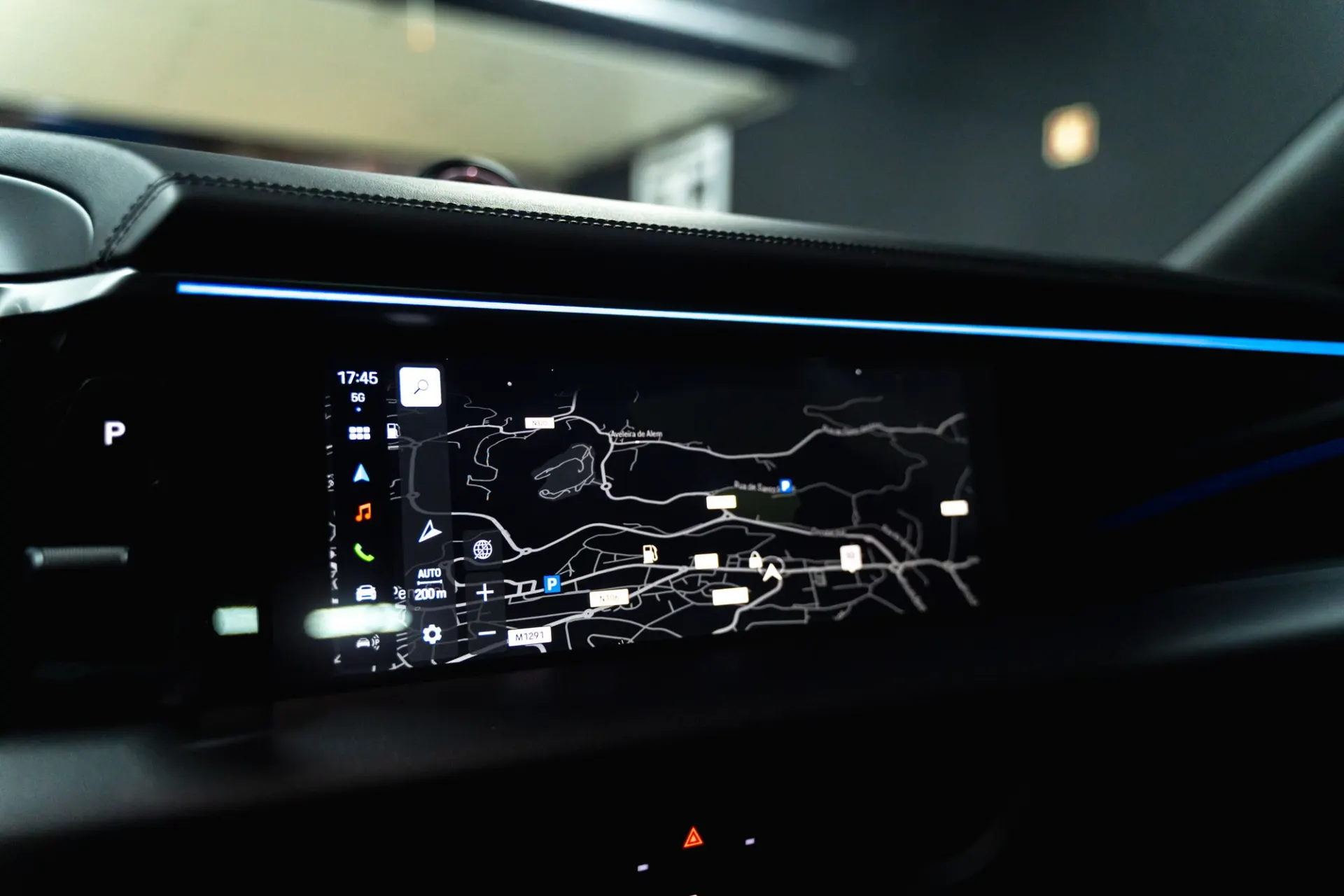 Porsche Macan Standard 14