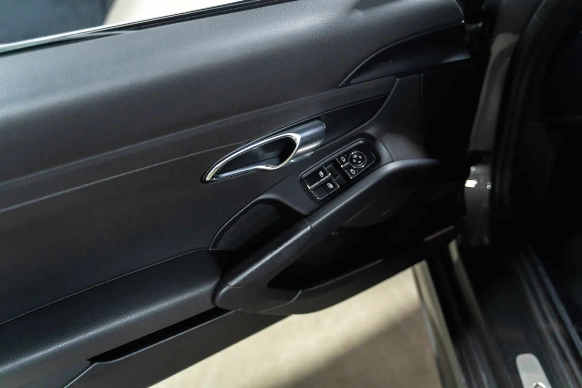 Porsche 718 Cayman 2.0 PDK 6