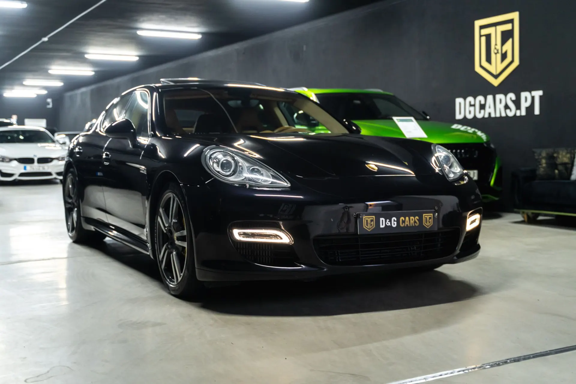 Porsche Panamera Turbo S PDK 2
