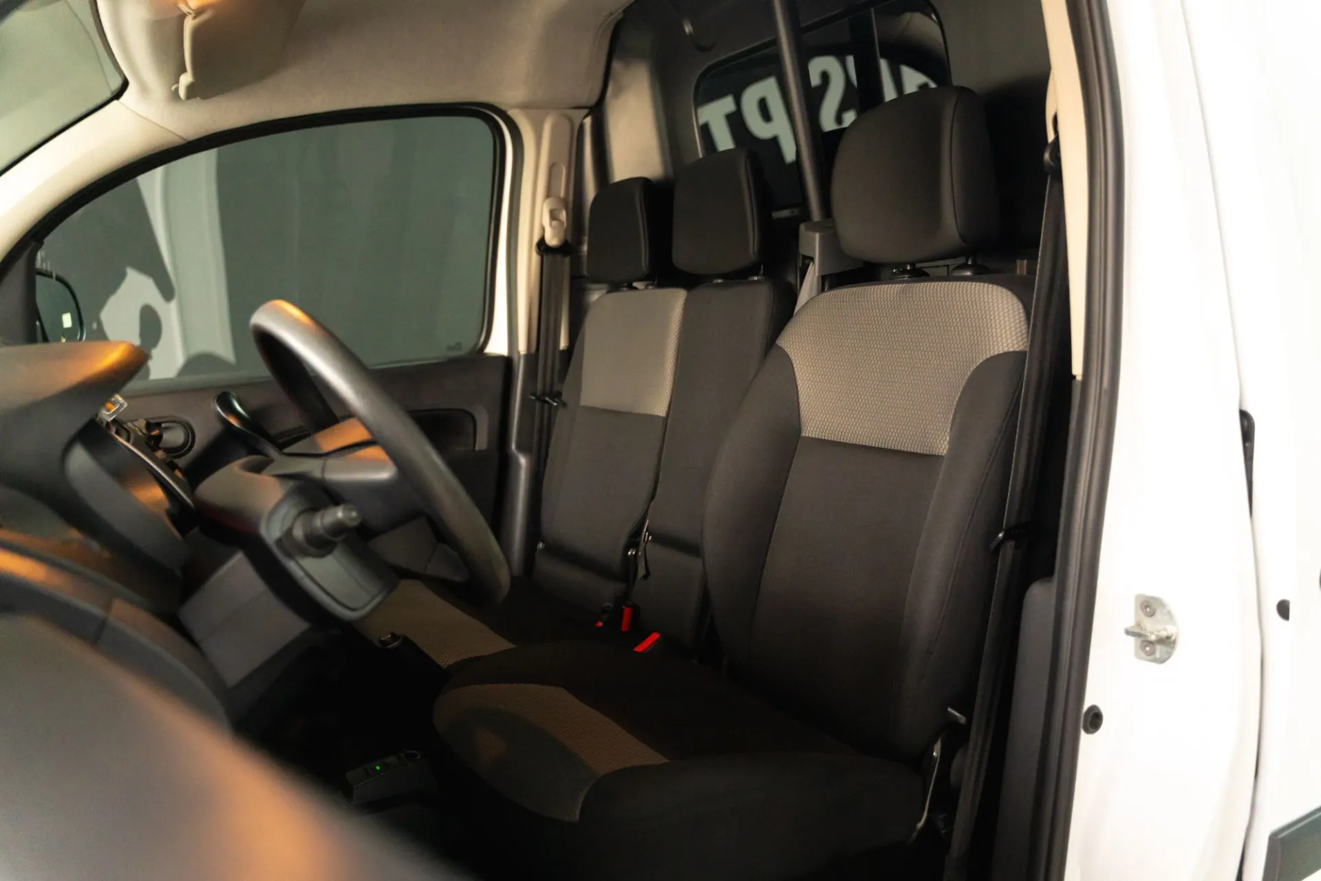 Renault Kangoo 1.5 Blue dCi Zen 6