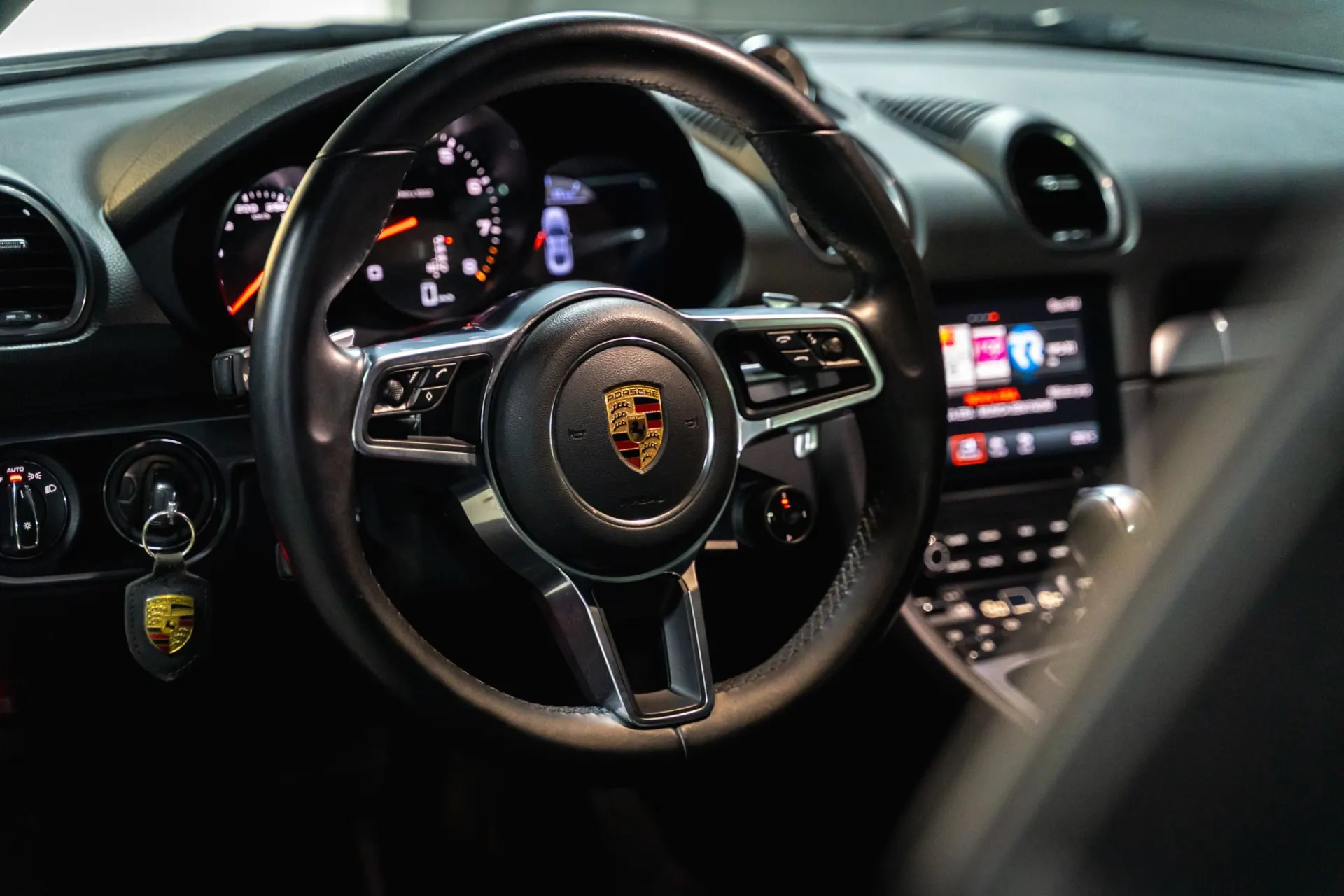 Porsche 718 Cayman 2.0 PDK 8