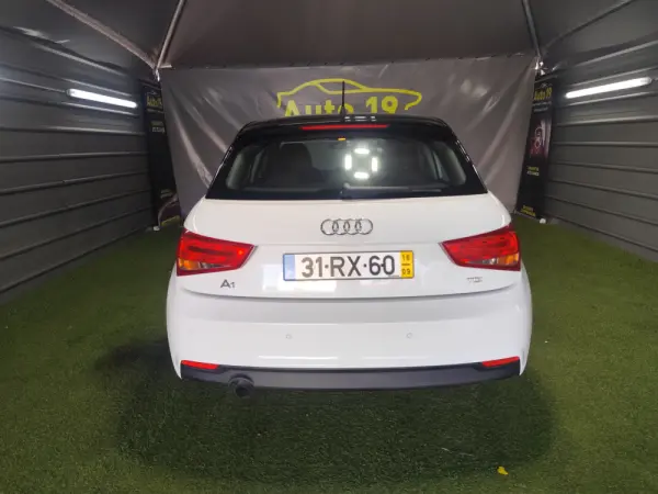 Audi A1 Sportback 1.4 TDI Design 5