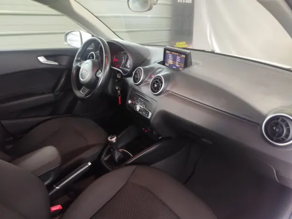 Audi A1 Sportback 1.4 TDI Design 19