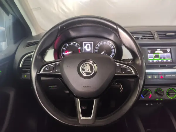 Skoda Fabia Break 1.0 Ambition 8