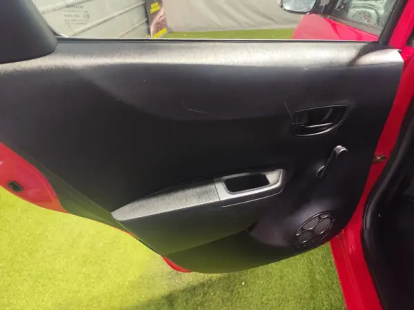 Toyota Yaris 1.4 D-4D Sport+P.Techno 25