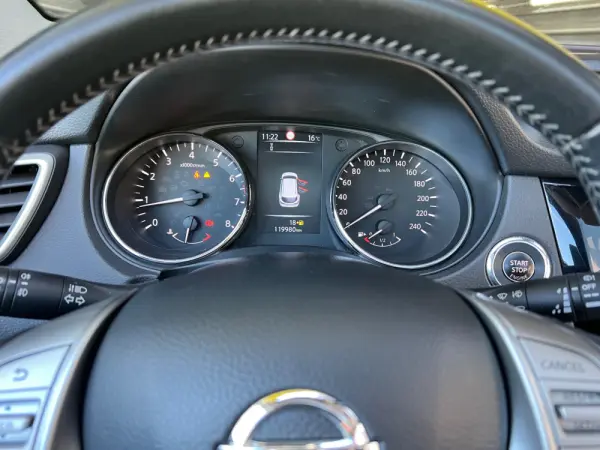 Nissan Qashqai 1.2 DIG-T Tekna Bose 14