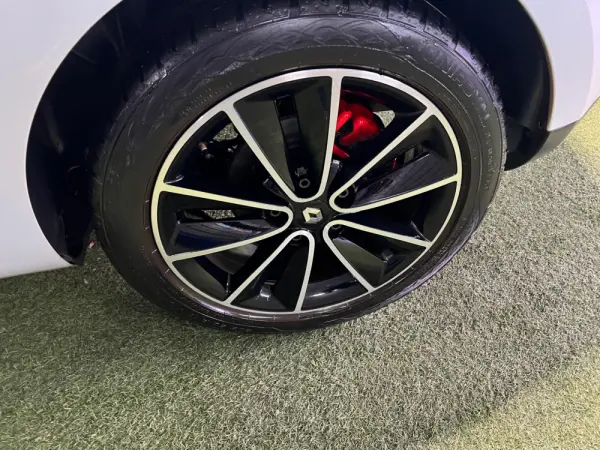 Renault Mégane Coupe 1.5 dCi Bose Edition SS 11