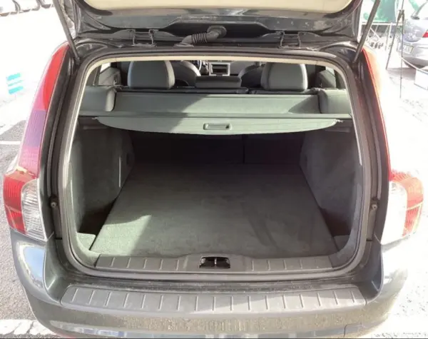 Volvo V50 1.6 D Drive Momentum Start/Stop 10