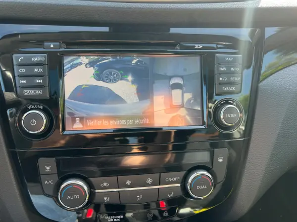 Nissan Qashqai 1.2 DIG-T Tekna Bose 19