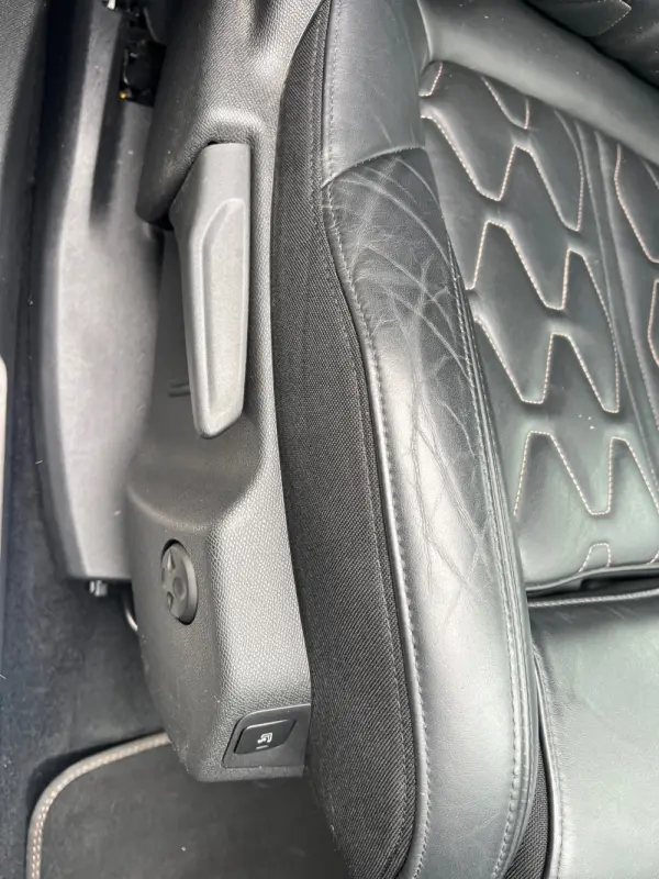 Peugeot 3008 1.2 PureTech GT Line 23