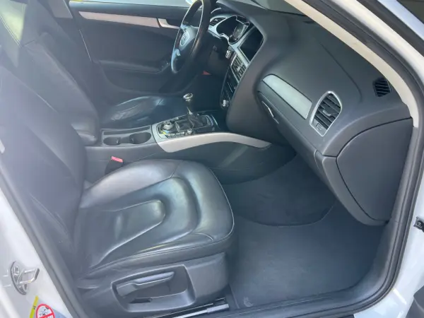 Audi A4 Avant 2.0 TDI Business Line Advance 15