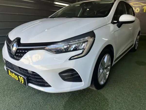 Renault Clio 1.0 TCe Exclusive 3