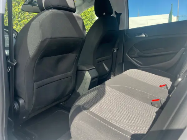 Peugeot 308 PureTech 110 Stop & Start Allure 19