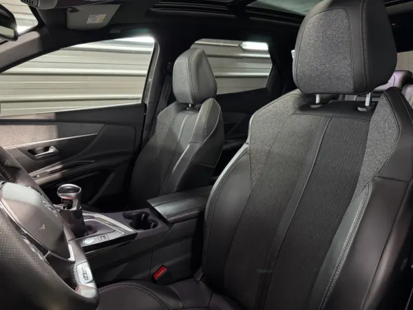 Peugeot 3008 1.2 PureTech GT 24