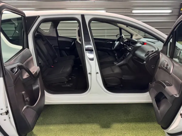 Opel Meriva 1.4 T S/S 4