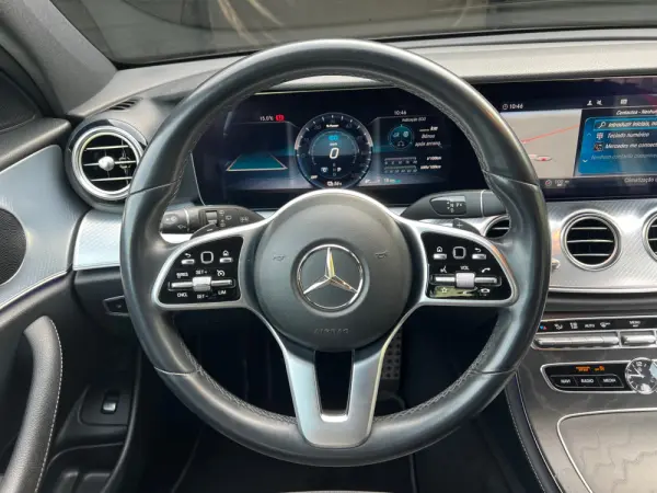 Mercedes-Benz E 300 de Exclusive Line 9