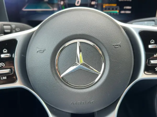 Mercedes-Benz E 300 de Exclusive Line 12