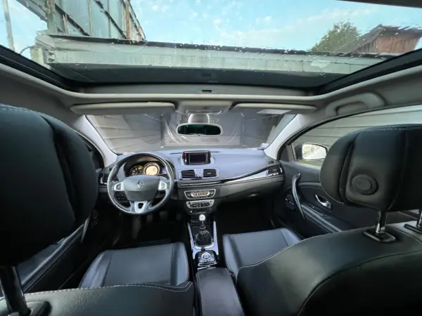 Renault Mégane Coupe 1.5 dCi Bose Edition SS 12