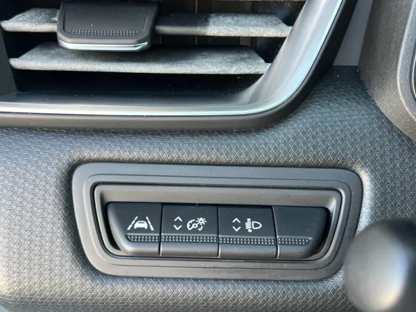 Renault Clio 1.0 TCe Exclusive 17