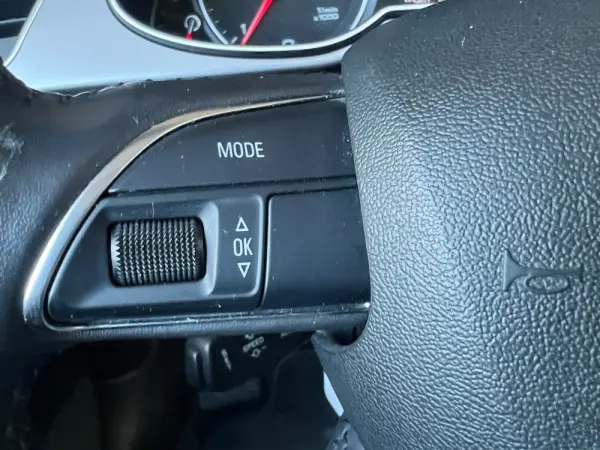 Audi A4 Avant 2.0 TDI Business Line Advance 12