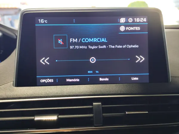 Peugeot 3008 PureTech 130 Stop & Start GPF EAT8 Allure 19