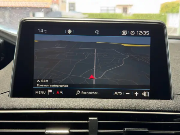 Peugeot 3008 PureTech 130 Stop & Start GPF Allure 17