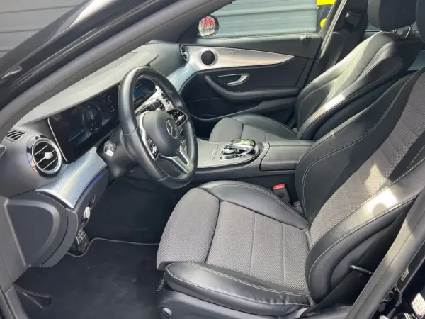 Mercedes-Benz E 300 de Exclusive Line 19